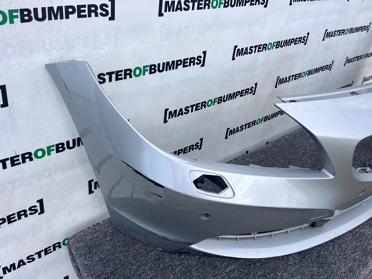 BMW Z4 Highline Edition E89 2009-2015 Front Bumper 4 Pdc + Jets Genuine [B275]