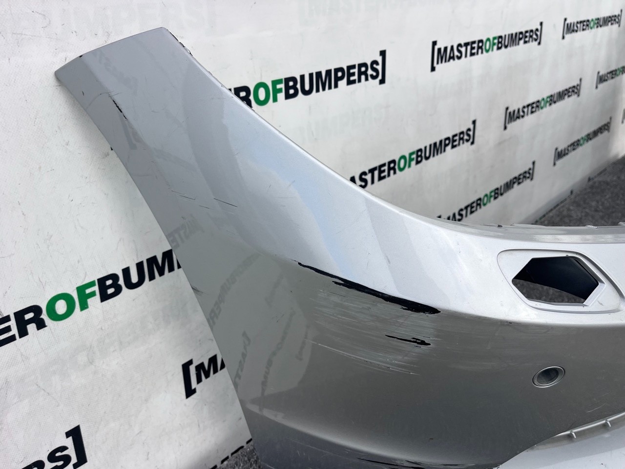 BMW Z4 Highline Edition E89 2009-2015 Front Bumper 4 Pdc + Jets Genuine [B275]