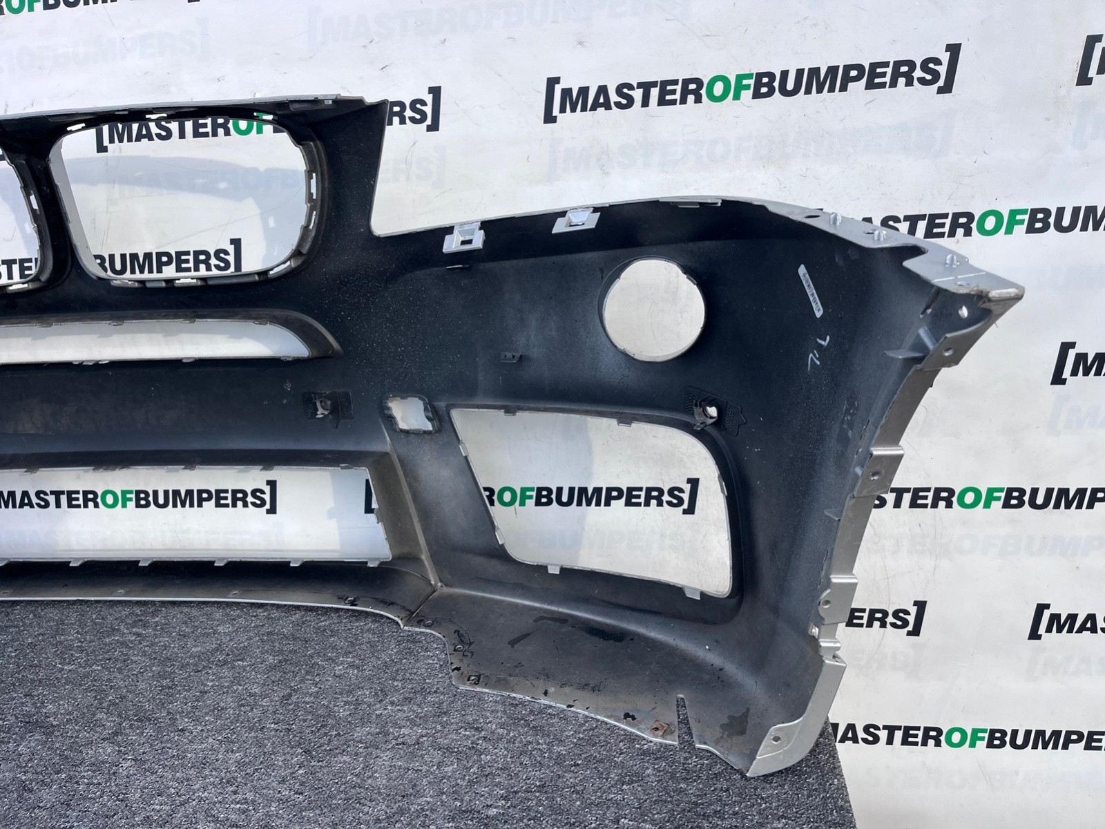 BMW X3 M Sport F25 2010-2014 Front Bumper 4 Pdc No Jets Genuine [B286]