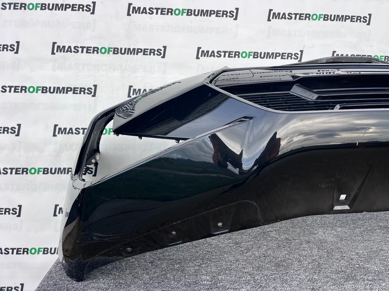 BMW X1 M Sport Xdrive U11 Suv 2023-on Front Bumper  6 Pdc Genuine [B292]