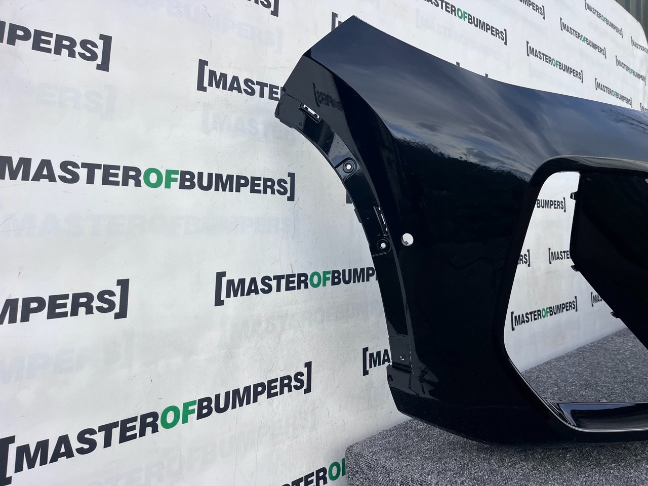 BMW X1 M Sport Xdrive U11 Suv 2023-on Front Bumper  6 Pdc Genuine [B292]