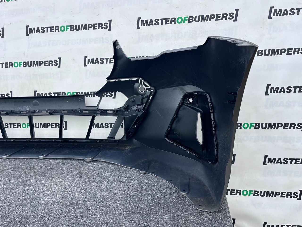 BMW 5 Series M Sport G60 G61  2024-2026 Front Bumper 6 Pdc Genuine [B295]