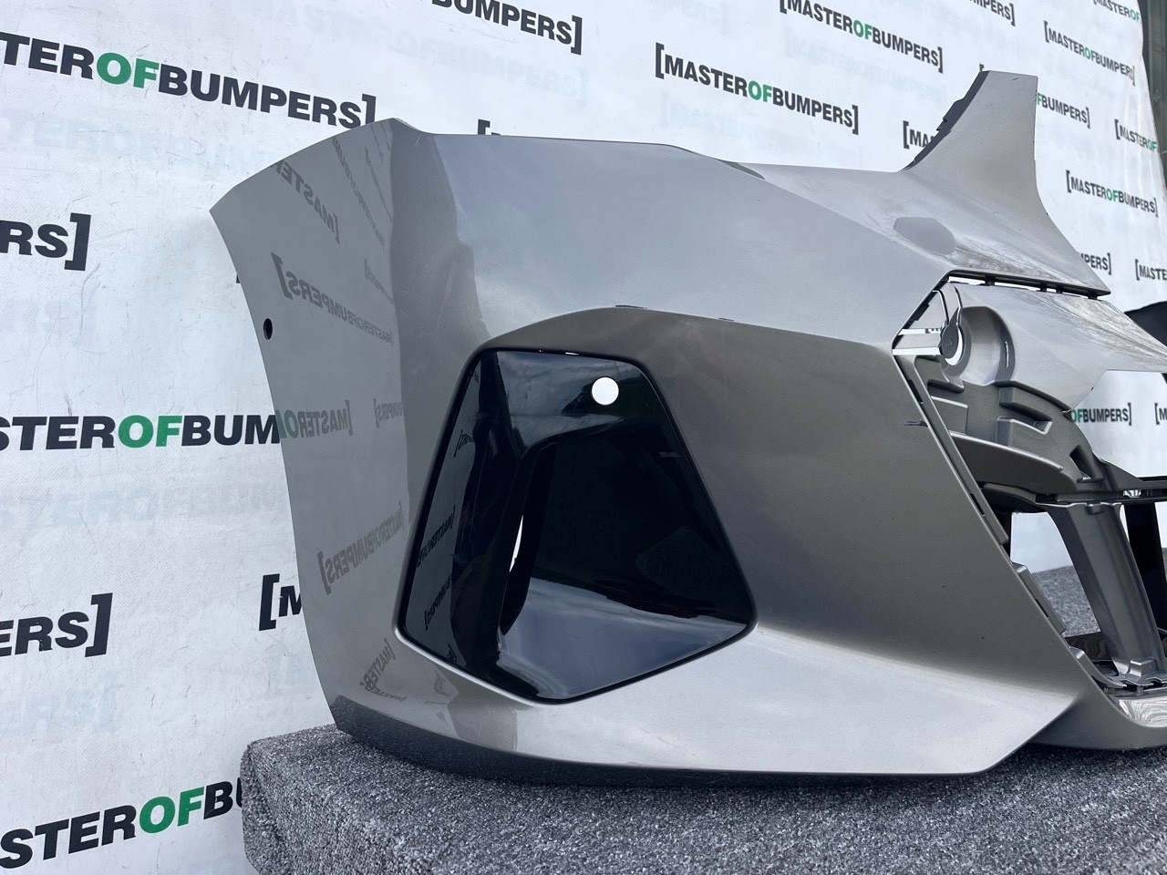 BMW 5 Series M Sport G60 G61  2024-2026 Front Bumper 6 Pdc Genuine [B295]