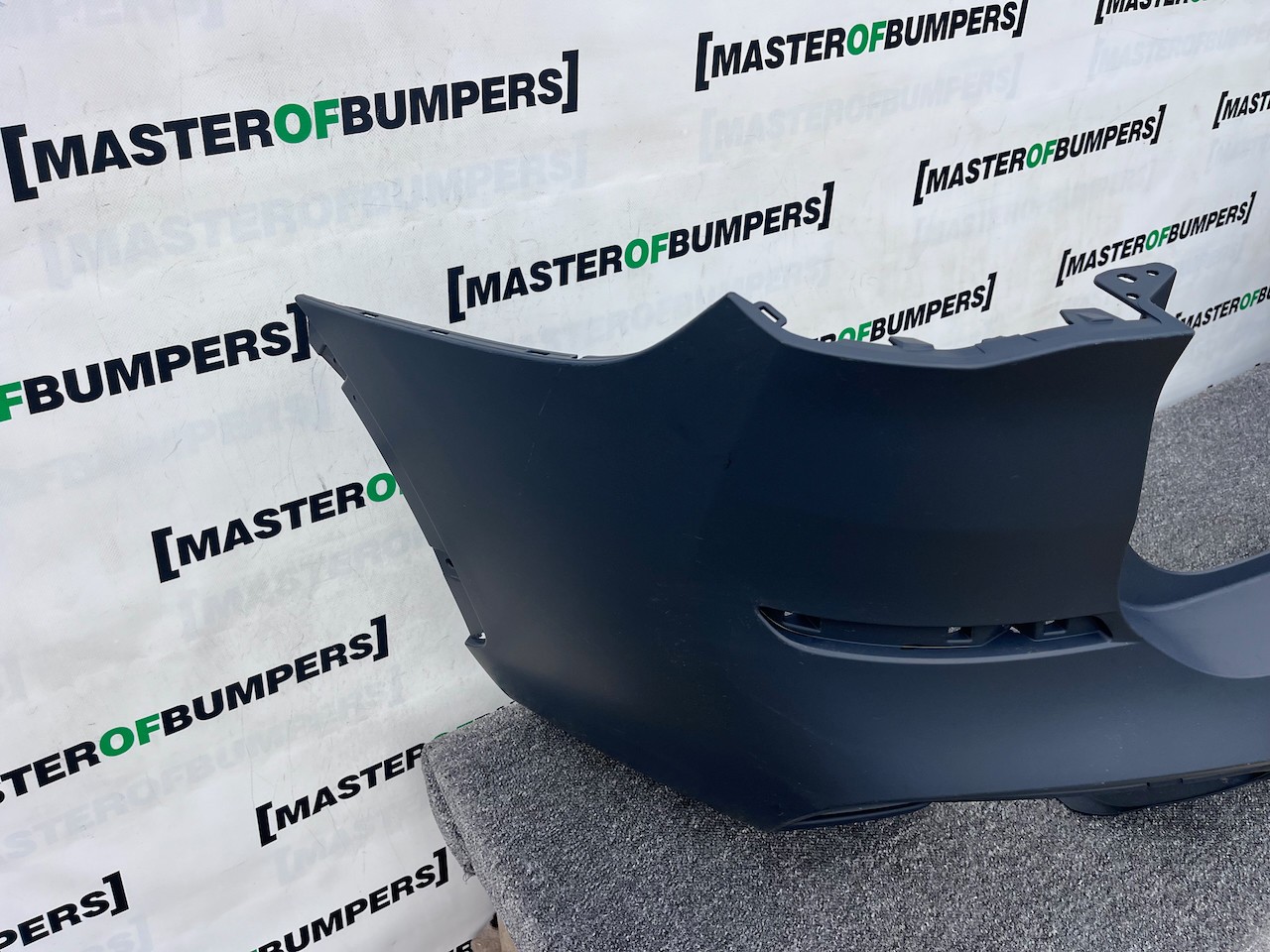 BMW X1 M Sport F48 Suv 2014-2018 Rear Bumper Primer 4 Pdc Genuine [B312]