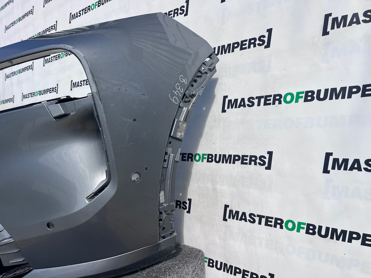 BMW X7 M Sport M60i G07 Lci Suv 2023-2026 Front Bumper 6 Pdc Genuine [B349]