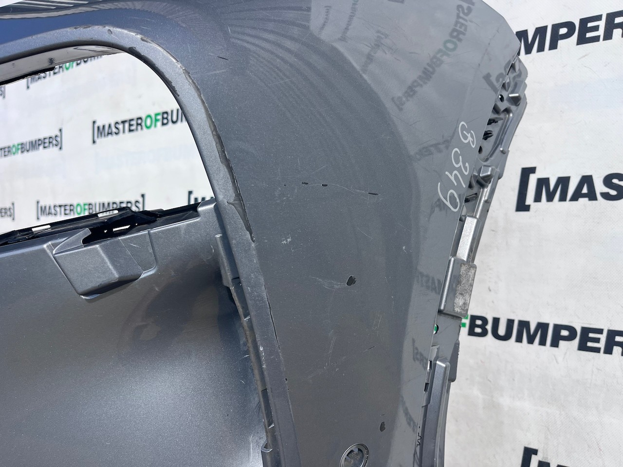 BMW X7 M Sport M60i G07 Lci Suv 2023-2026 Front Bumper 6 Pdc Genuine [B349]