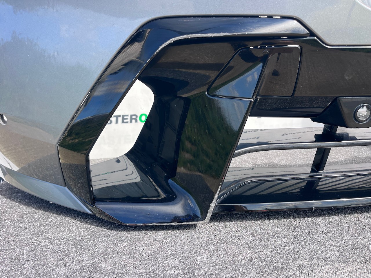 BMW X7 M Sport M60i G07 Lci Suv 2023-2026 Front Bumper 6 Pdc Genuine [B349]