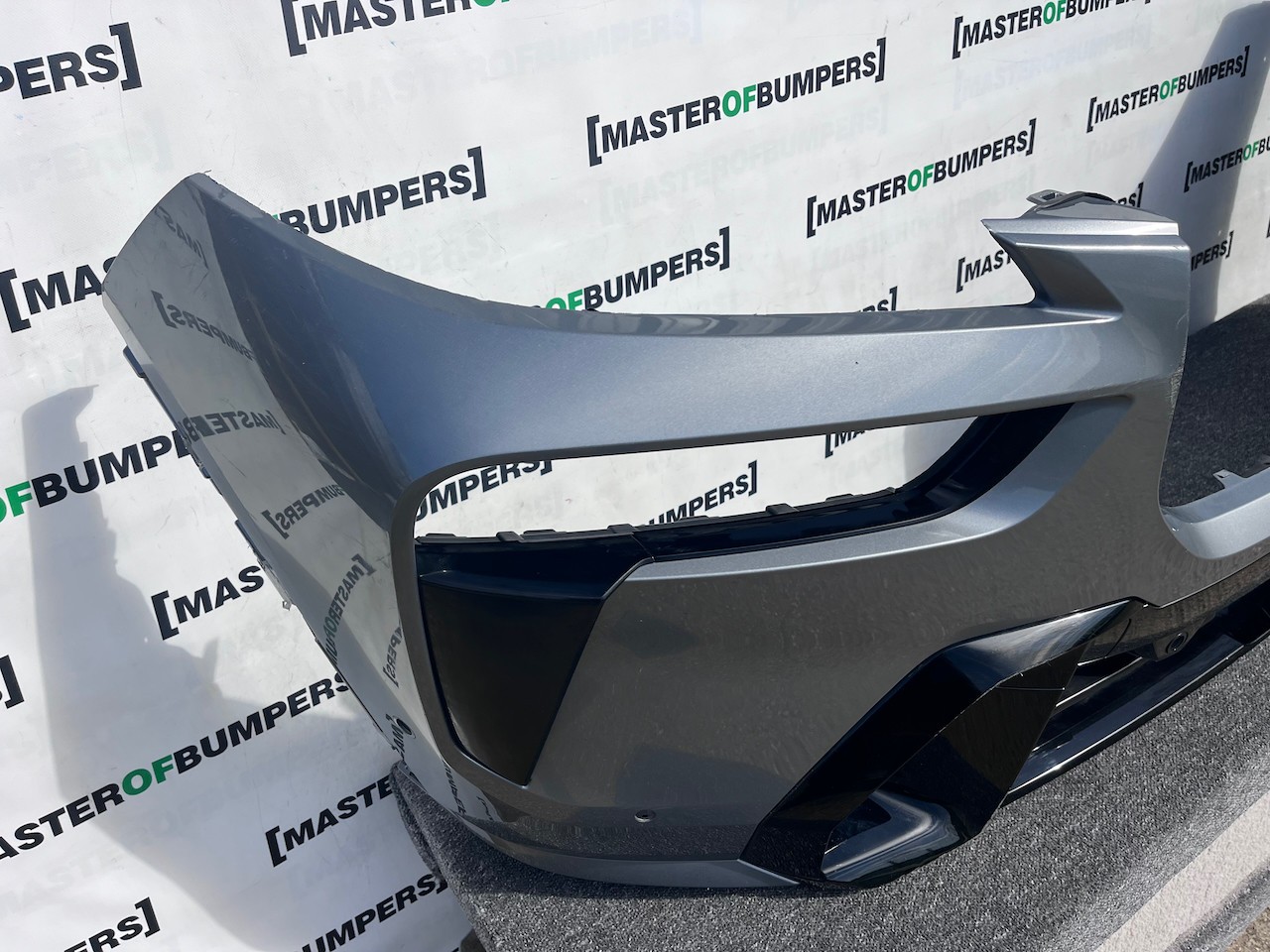 BMW X7 M Sport M60i G07 Lci Suv 2023-2026 Front Bumper 6 Pdc Genuine [B349]