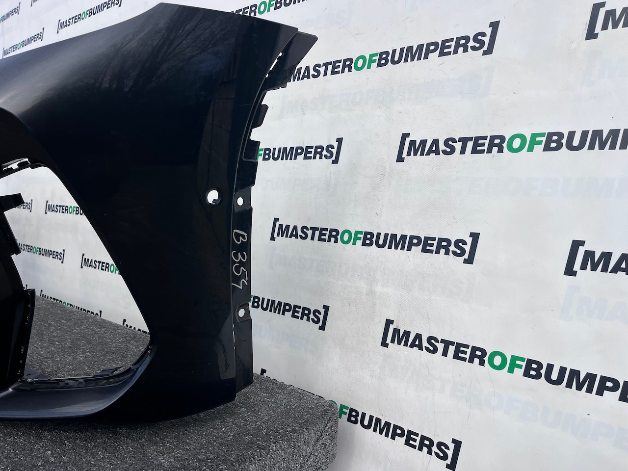 BMW X3 X4 M Sport Xdrive G01 G02 Lci 2022-2025 Front Bumper 6 Pdc Genuine [B354]