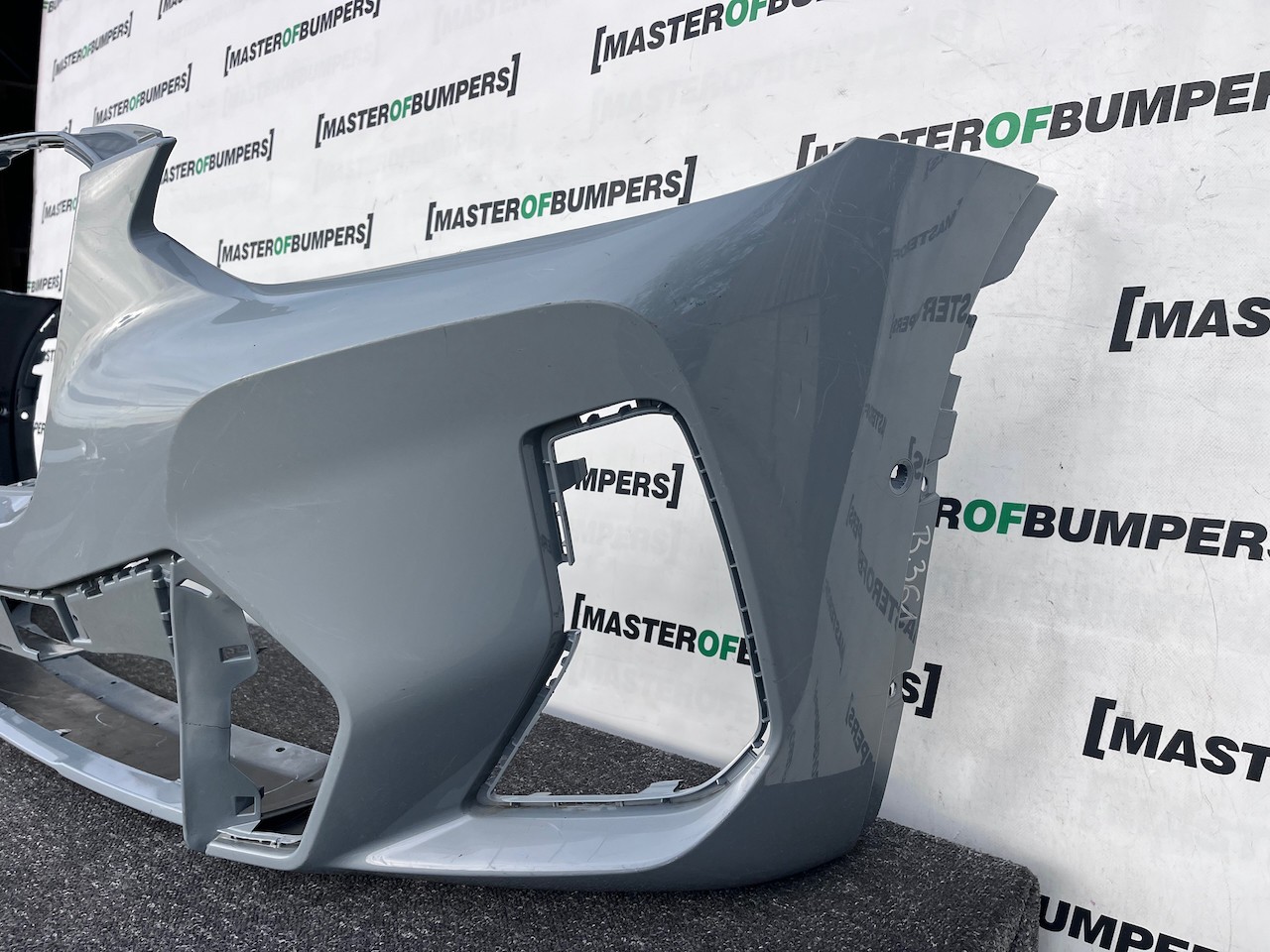 BMW X3 X4 M Sport Xdrive G01 G02 Lci 2022-2025 Front Bumper 6 Pdc Genuine [B361]