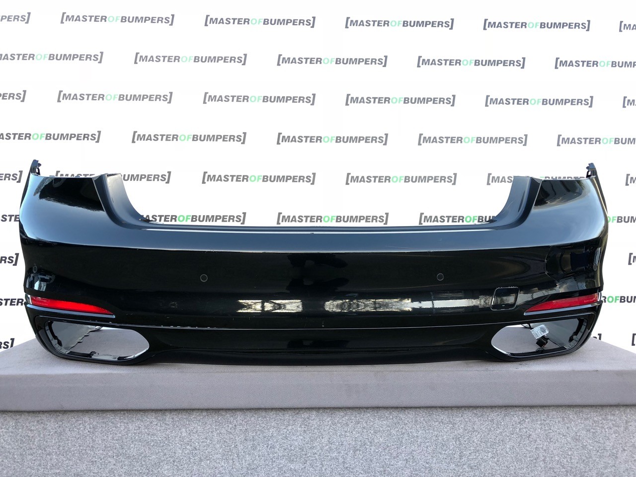 BMW 7 Series G11 G12 2016-2018 Rear Bumper In Black Complete Genuine [B84]