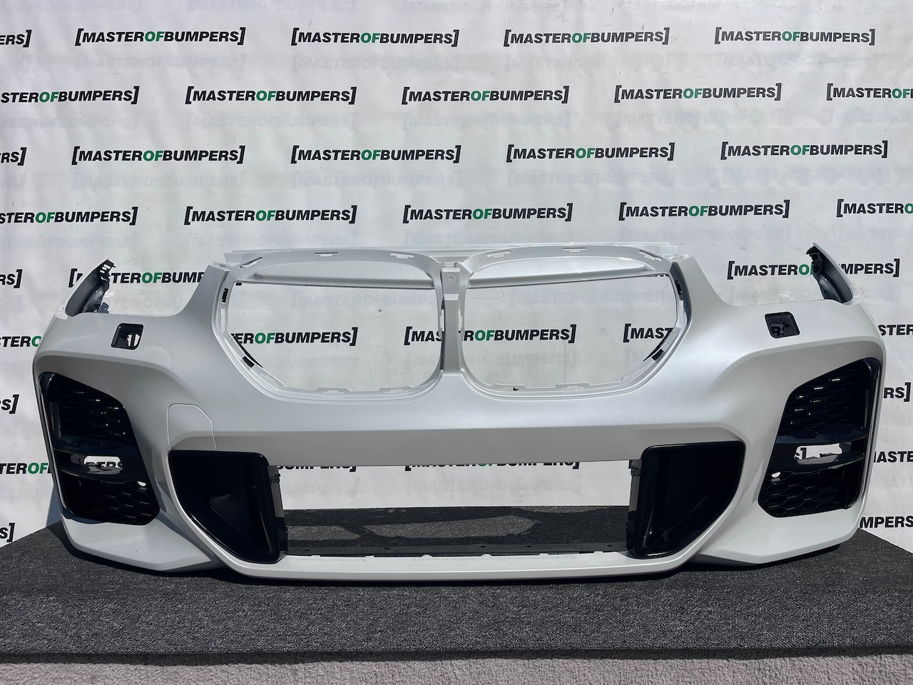 BMW X1 F48 Lci M Sport Suv 2019-2022 Front Bumper White No Pdc Genuine [B951]