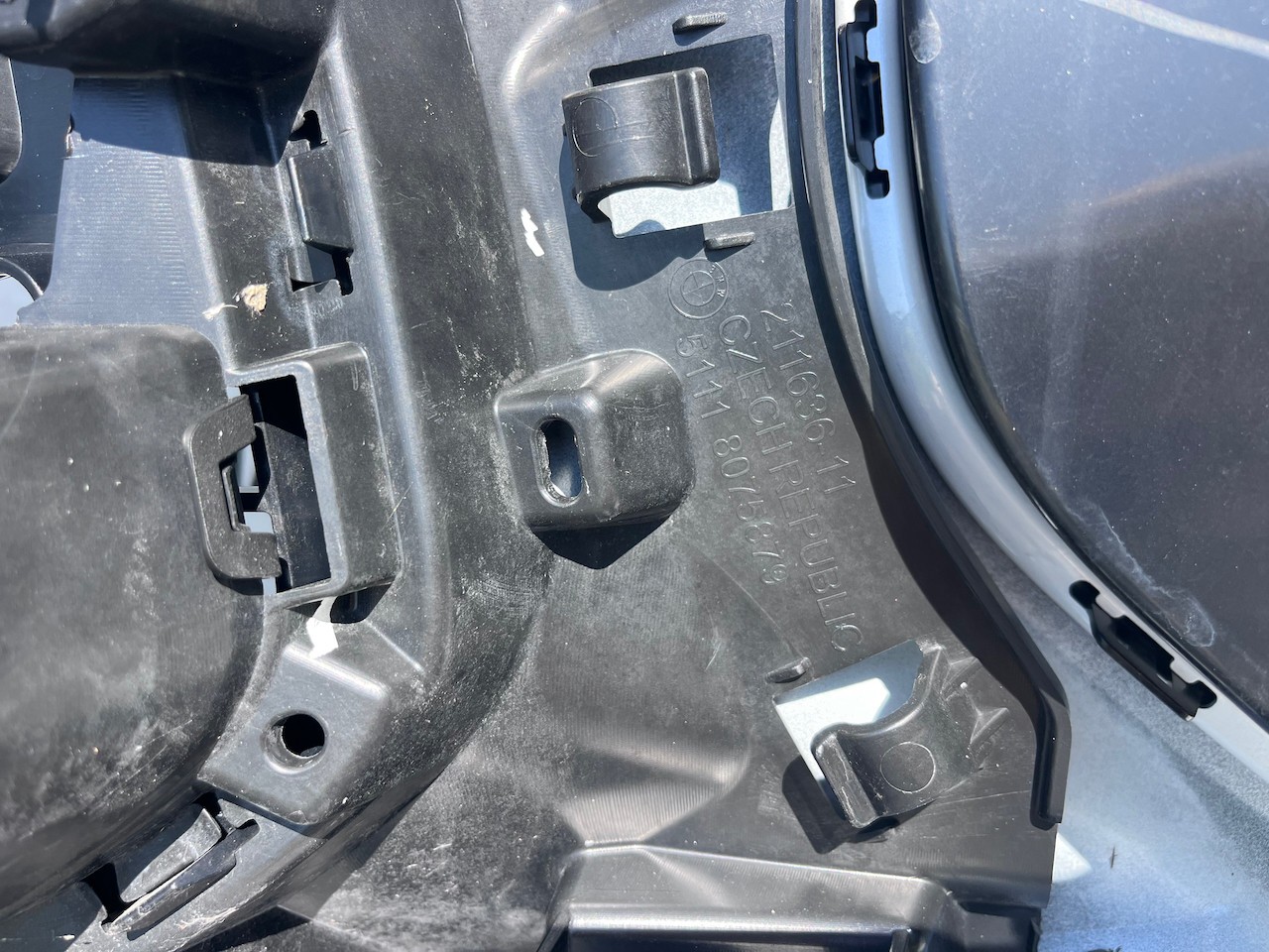 BMW X1 F48 Lci M Sport Suv 2019-2022 Front Bumper White No Pdc Genuine [B951]