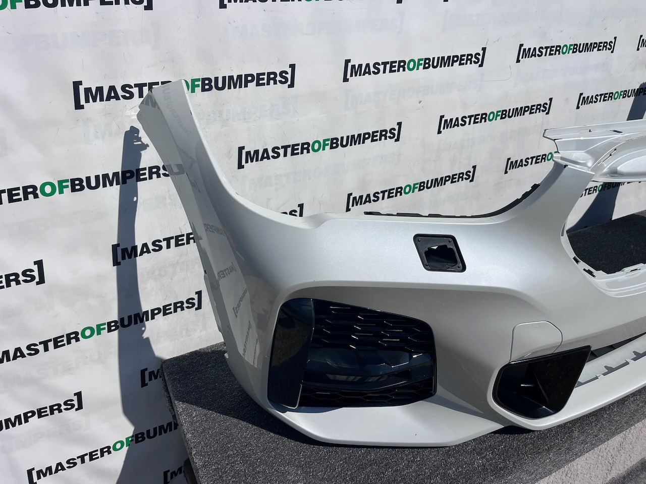 BMW X1 F48 Lci M Sport Suv 2019-2022 Front Bumper White No Pdc Genuine [B951]