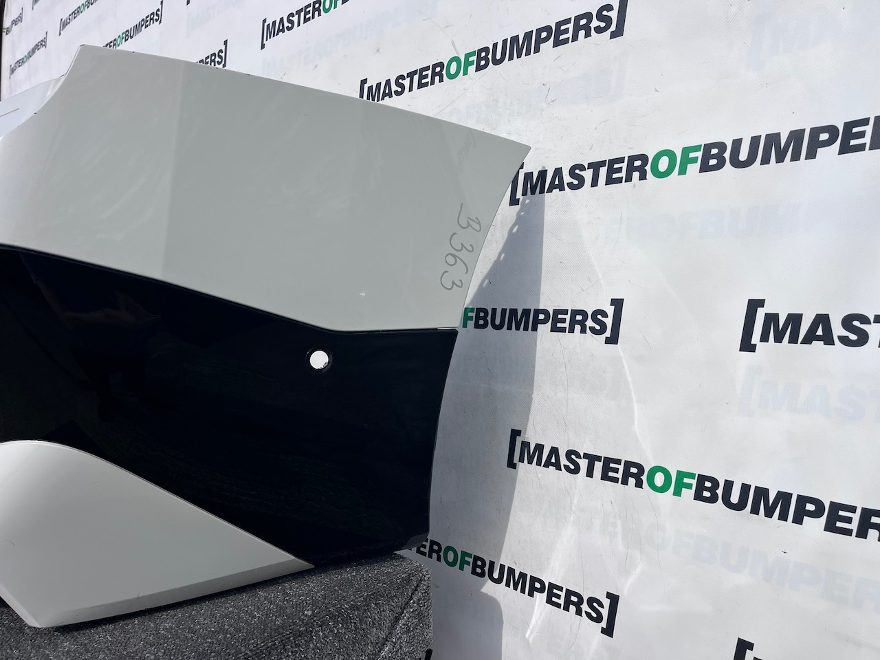 BMW Ix Ix M Sport Electric Suv 2021-2024 Rear Bumper 6 Pdc Genuine [B363]