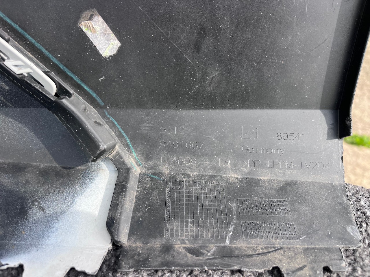 BMW Ix Ix M Sport Electric Suv 2021-2024 Rear Bumper 6 Pdc Genuine [B363]