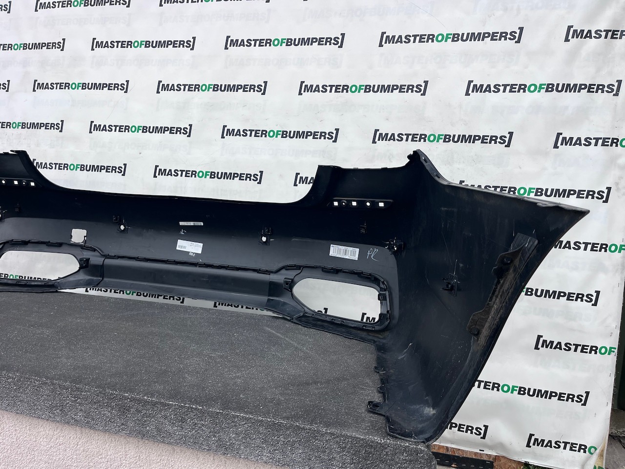 BMW 7 Series M Sport G11 G12 Saloon 2016-2019 Rear Bumper 6 Pdc Genuine [B406]