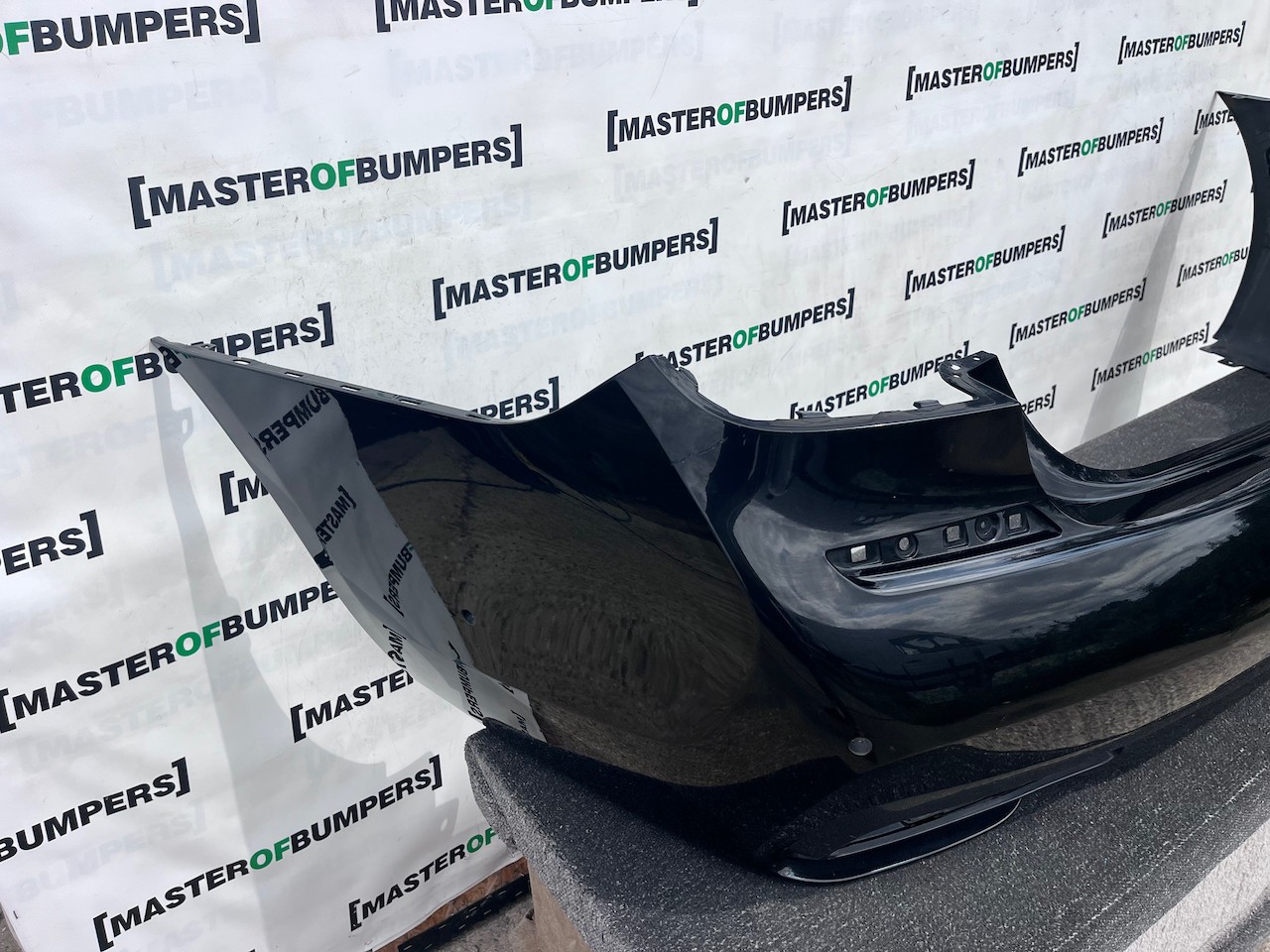 BMW 7 Series M Sport G11 G12 Saloon 2016-2019 Rear Bumper 6 Pdc Genuine [B406]