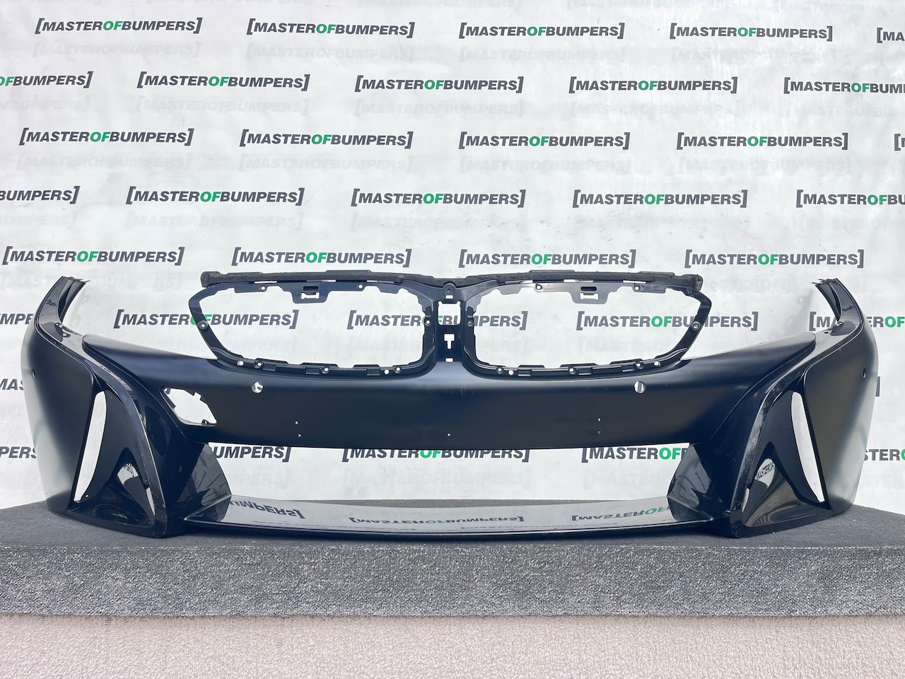 BMW I8 I8 Hybrid Coupe 4wd 2014-2020 Front Bumper 4 Pdc Genuine [B423]