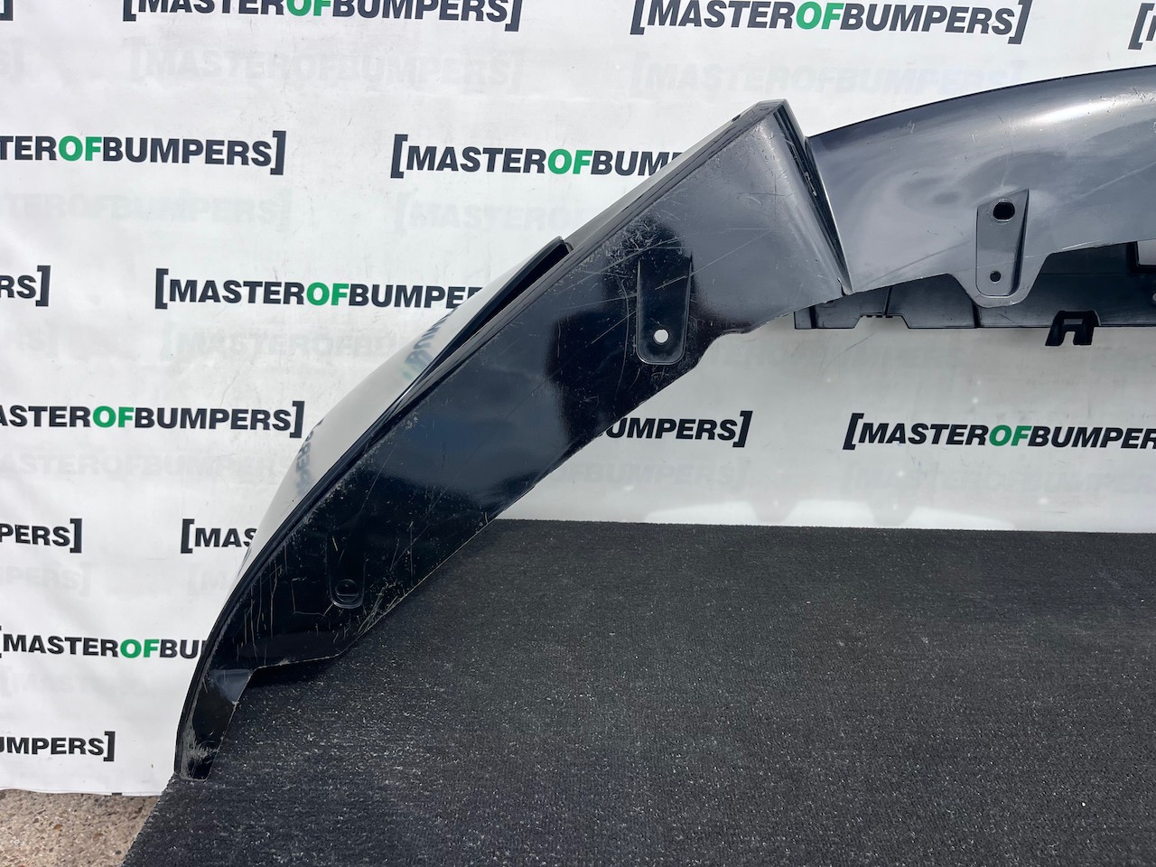 BMW I8 I8 Hybrid Coupe 4wd 2014-2020 Front Bumper 4 Pdc Genuine [B423]
