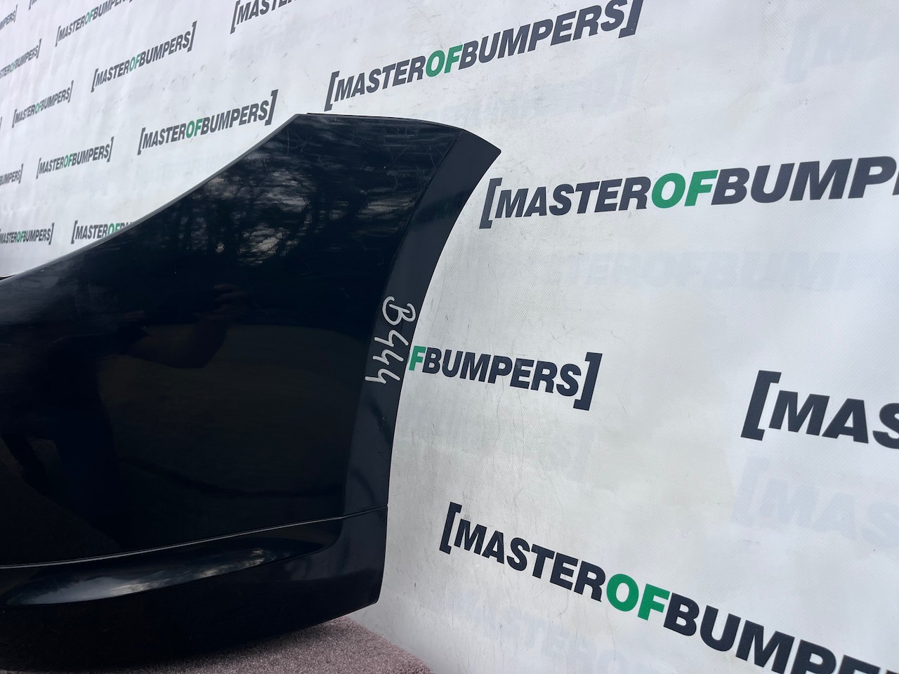 BMW 6 Series E62 E63 Coupe Cabrio 2003-2010 Front Bumper 4 Pdc Genuine [B444]