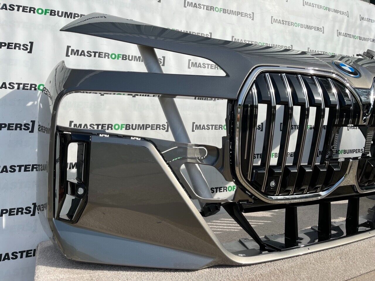 BMW 7 Series G70 I7 M Sport 2022-26 Front Bumper With Main Grille Genuine [B511]