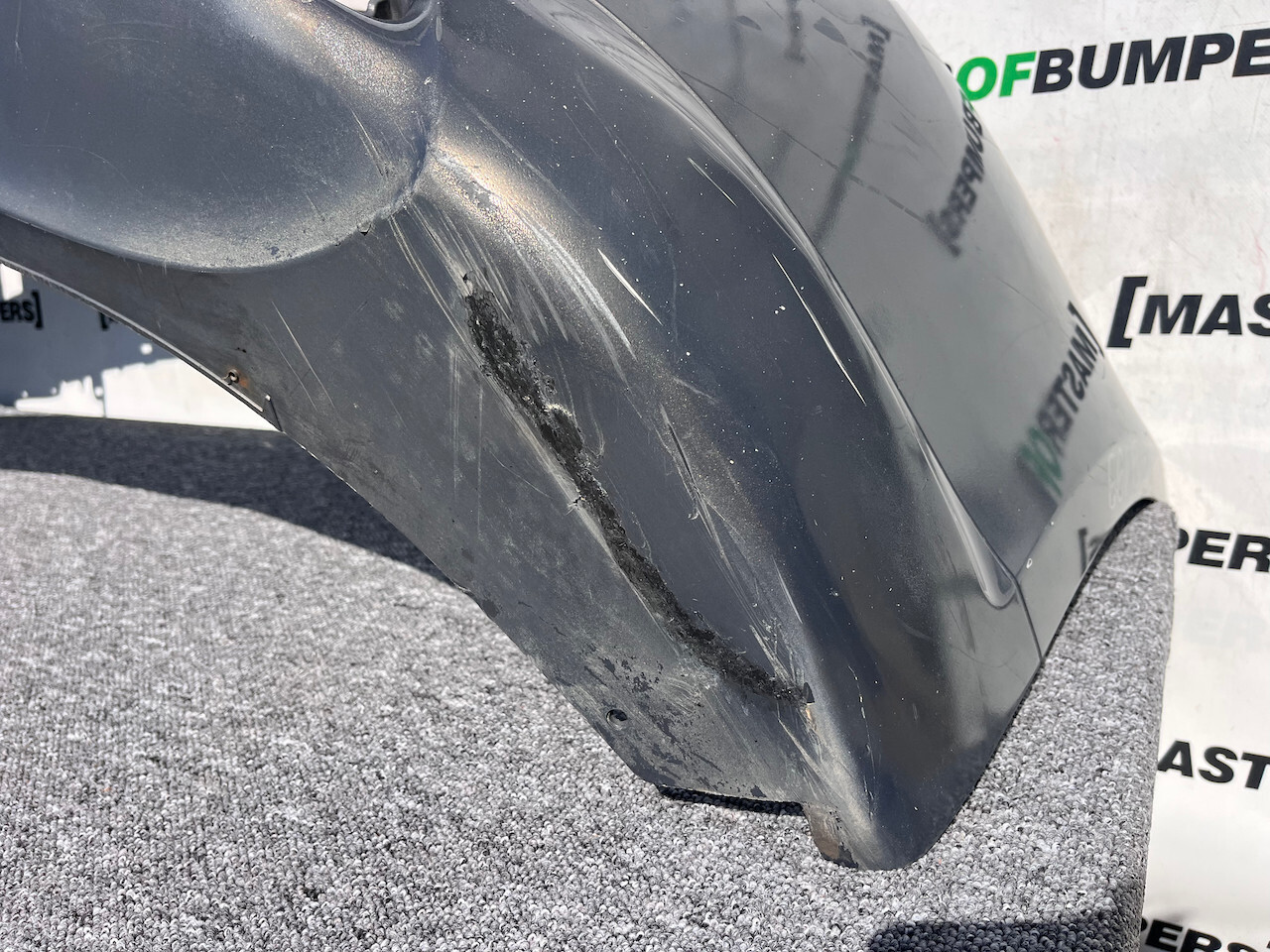 BMW 6 Series E62 E63 Coupe Cabrio 2003-2010 Front Bumper 4 Pdc Genuine [B199]