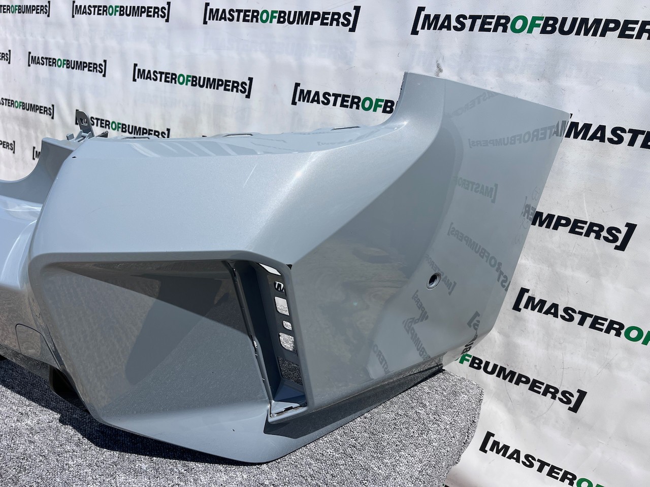 BMW M2 G87 Coupe 2023-on Rear Bumper W/difuser 6 Pdc Genuine [B223]