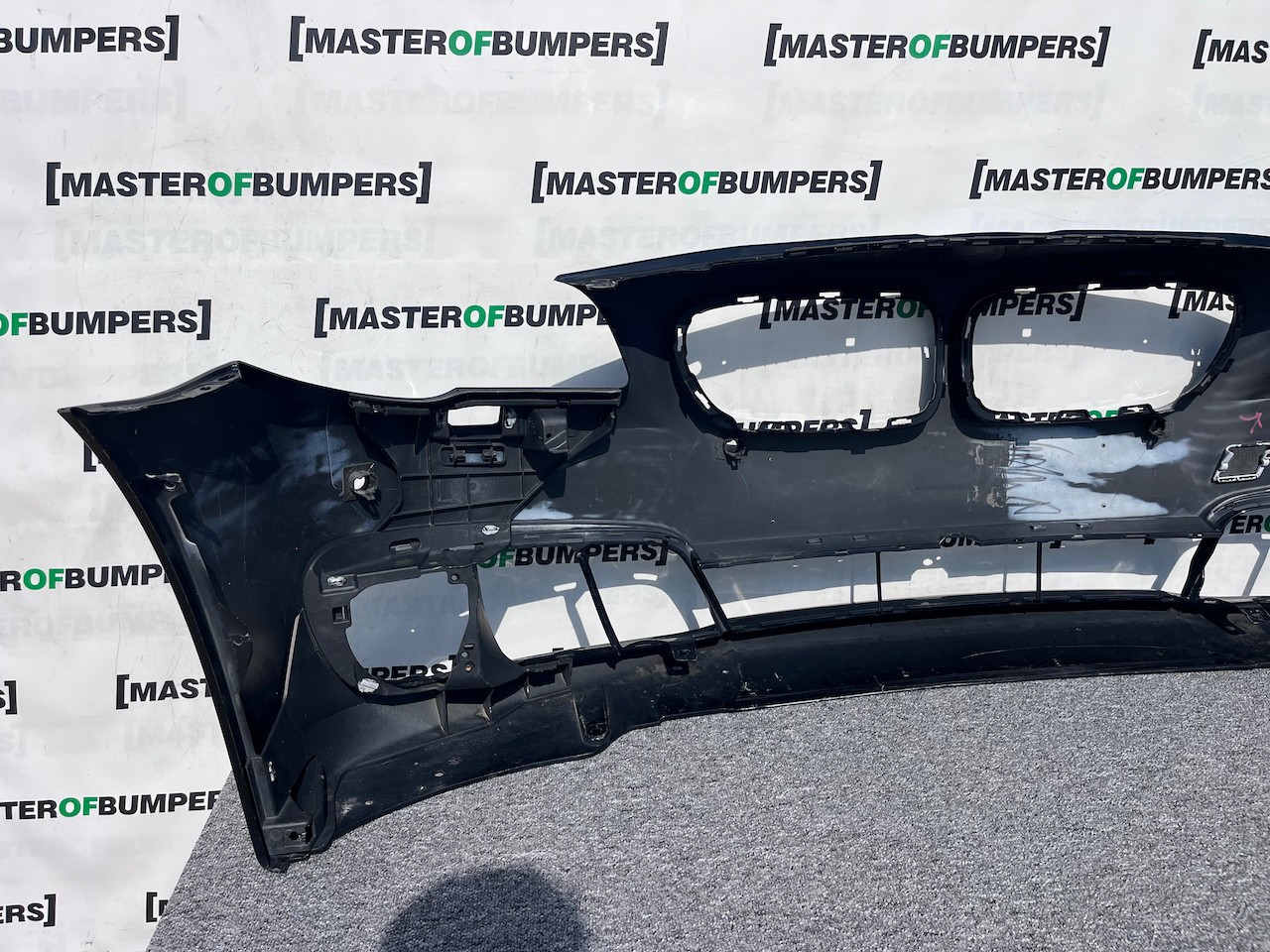 BMW 5 Series Se F10 F11 Lci 2013-2016 Front Bumper 4 Pdc +jets Genuine [B26]