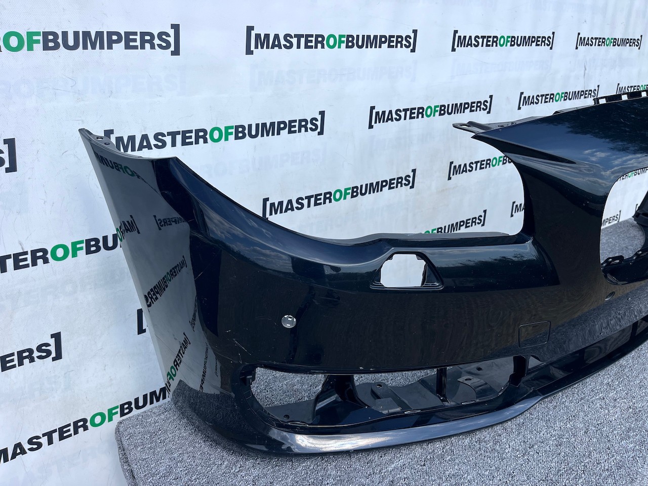 BMW 5 Series Se F10 F11 Lci 2013-2016 Front Bumper 4 Pdc +jets Genuine [B26]