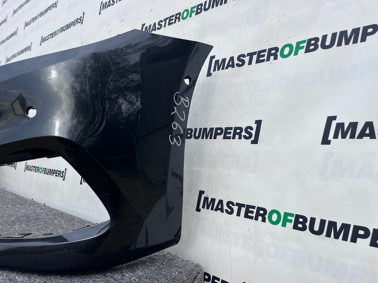 BMW 5 Series Se Lux G30 G31 Saloon Estate 2017-2020 Front Bumper Genuine [B263]