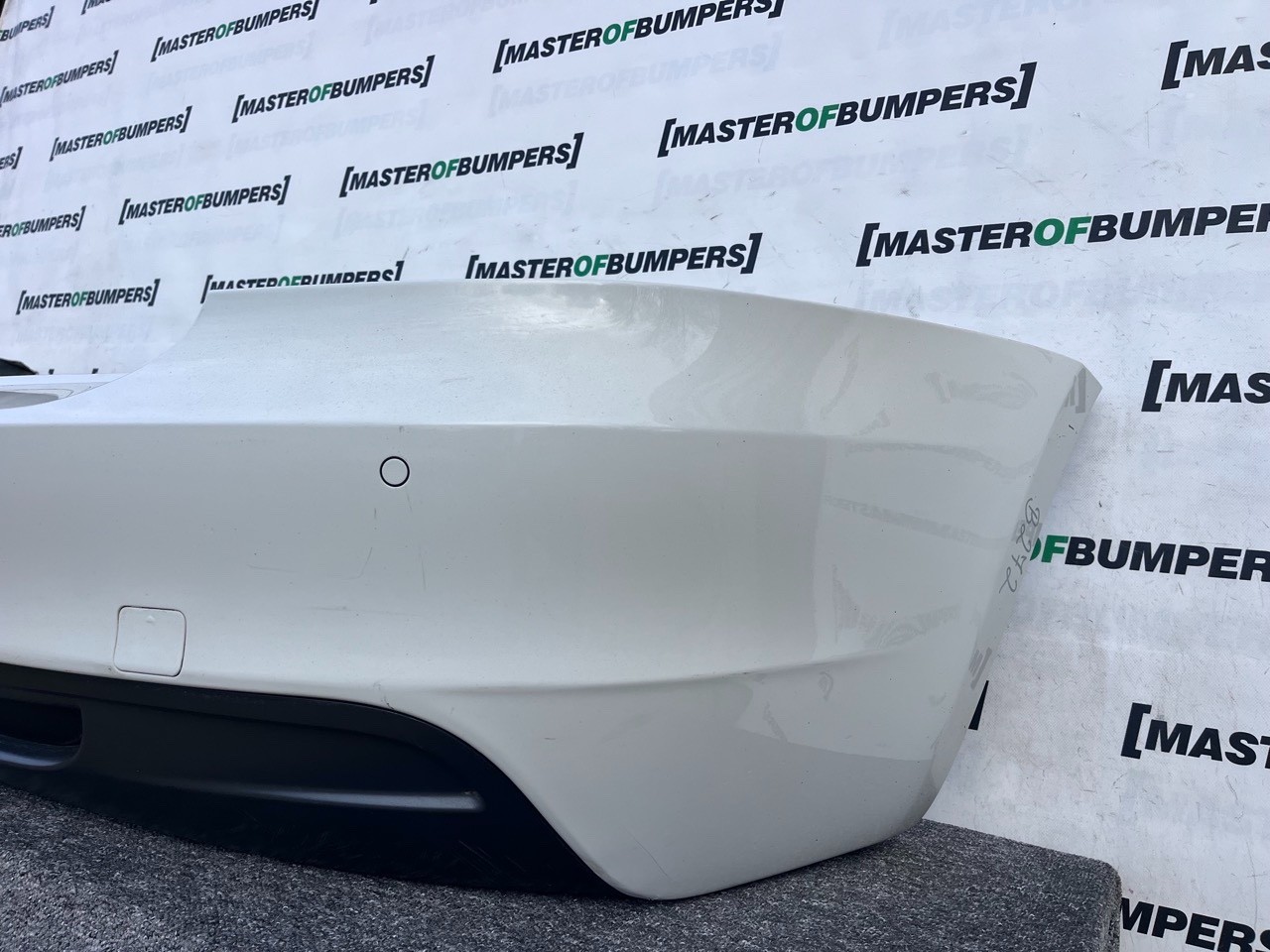 BMW 1 Series M Sport E82 E88 2007-2013 Rear Bumper 4 Pdc Genuine [B272]