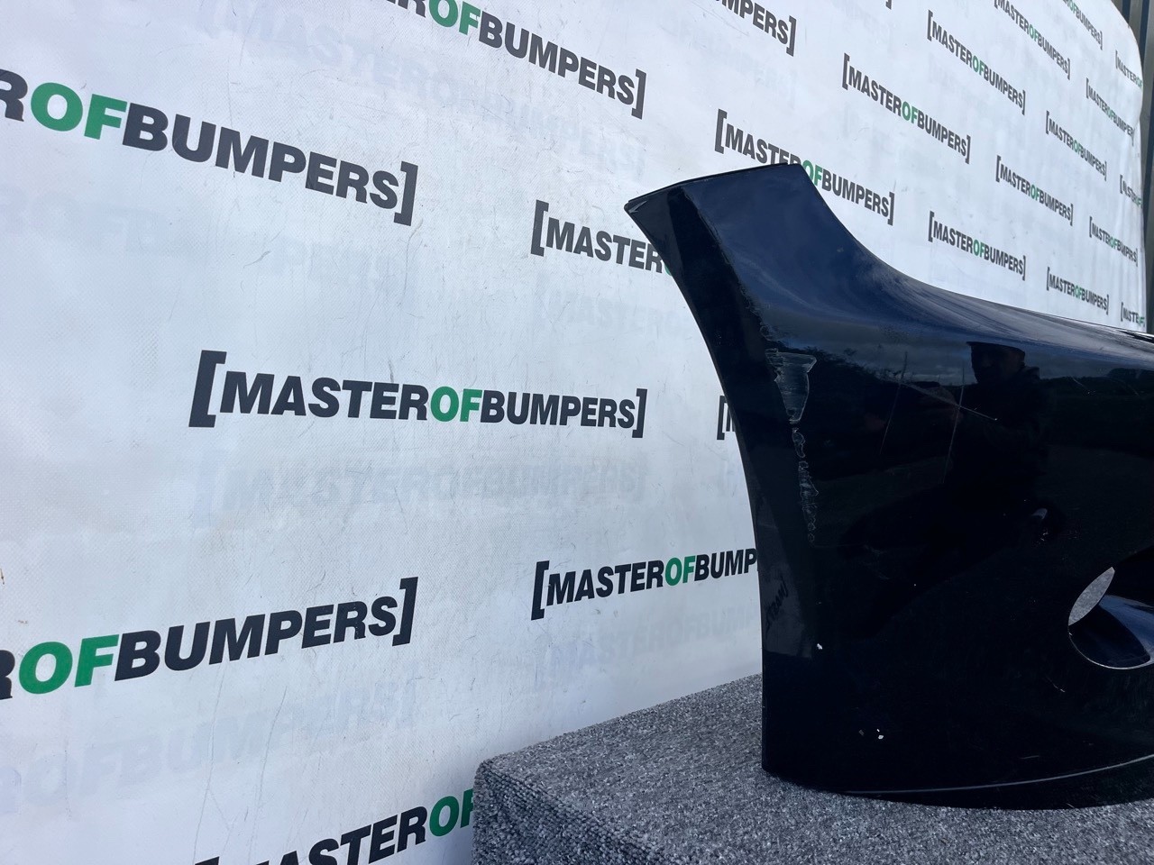 BMW Z4 E85 Pre-lci 2003-2005 Front Bumper (for Model With Jets) Genuine [B283]