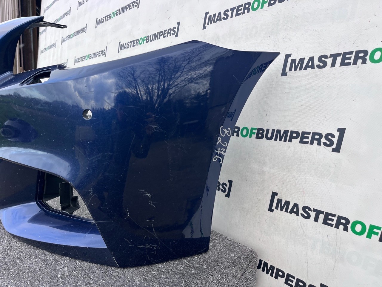 BMW 5 M Sport F10 F11 Lci 2013-2016 Front Bumper 4 Pdc + Jets Genuine [B276]