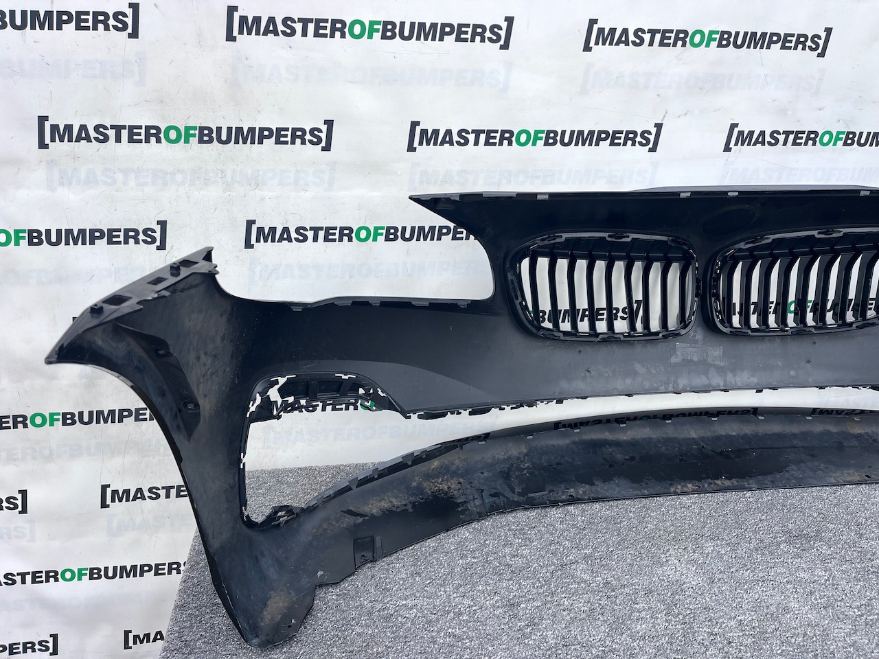 BMW 2 Active Tourer Se F45 Lci 2019-2022 Front Bumper 4 Pdc Genuine [B306]