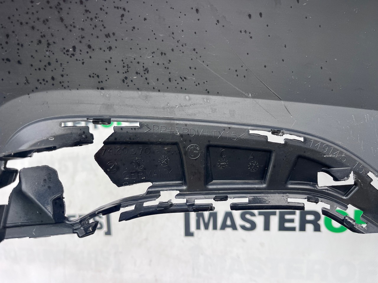 BMW 2 Active Tourer Se F45 Lci 2019-2022 Front Bumper 4 Pdc Genuine [B306]