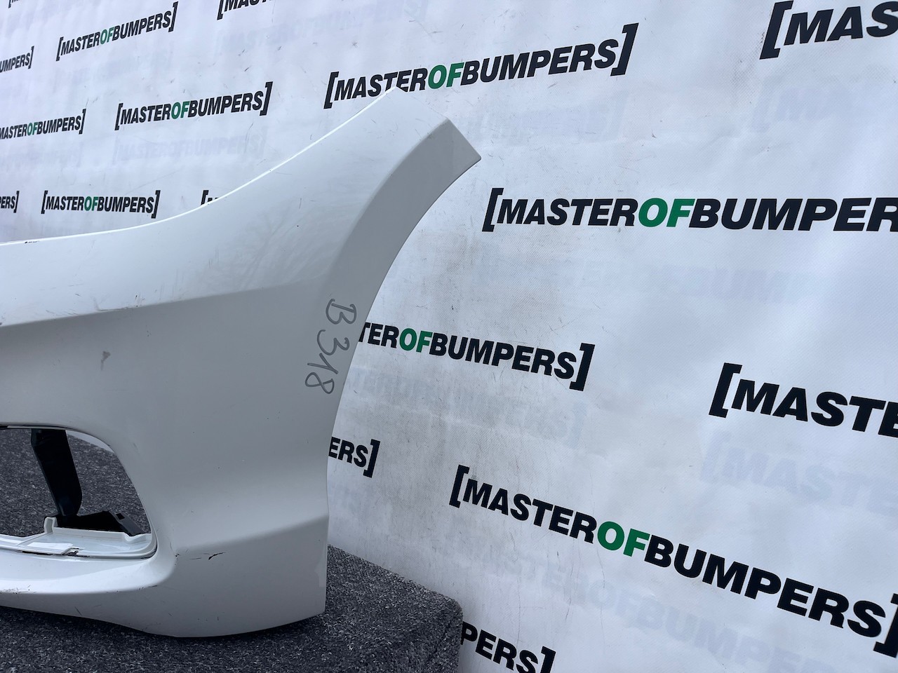 BMW 1 Sport Line F20 F21 Lci Hatchb 2016-2019 Front Bumper No Pdc Genuine [B318]