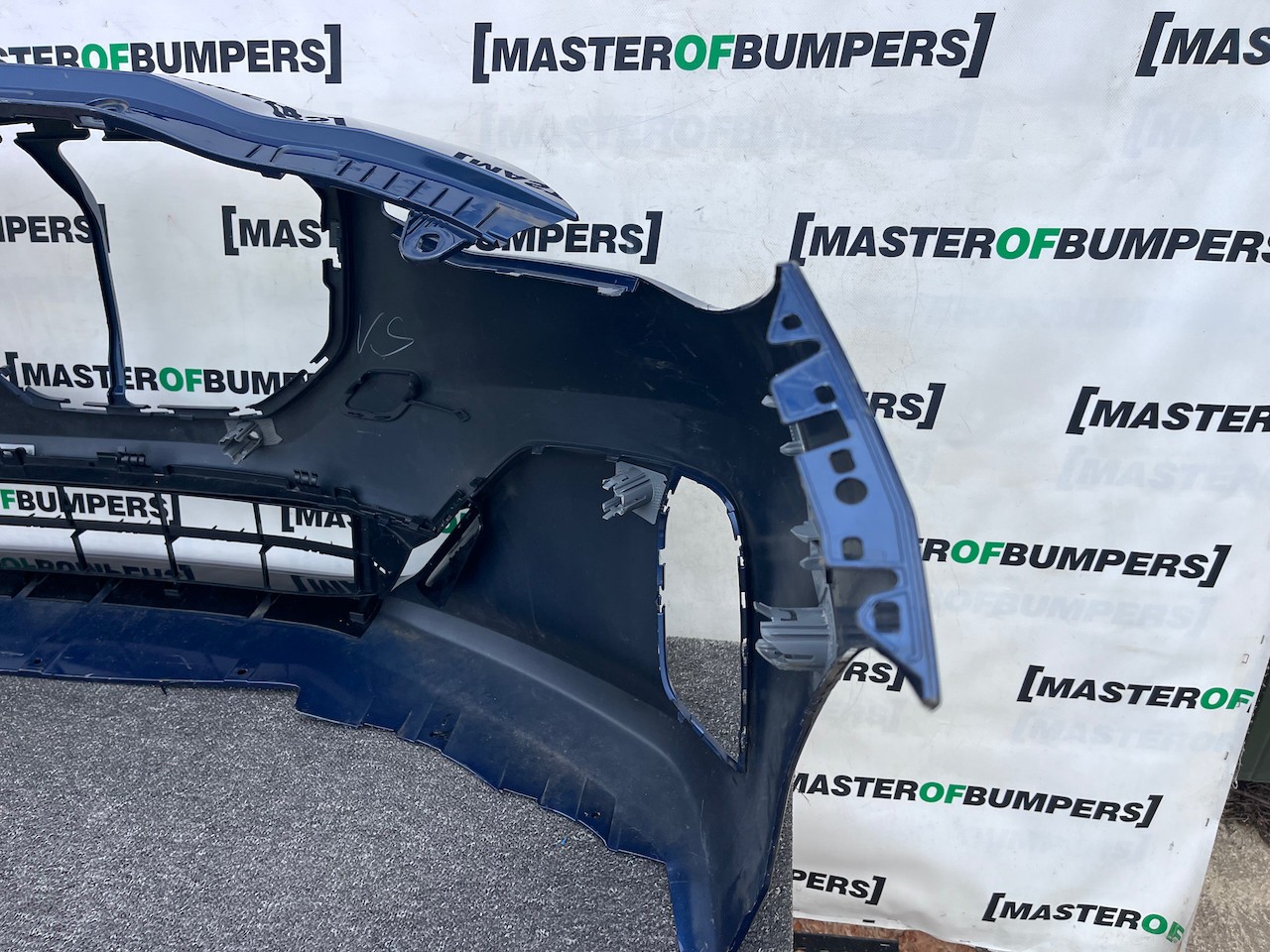 BMW 2 Gran Active Tourer Luxury U06 2022-2026 Front Bumper 6 Pdc Genuine [B386]