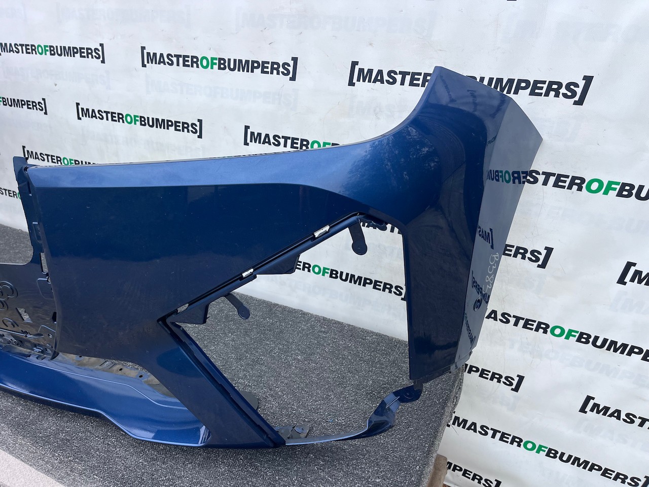 BMW Ix Ix M Sport Electric Suv 2021-2024 Front Bumper 6 Pdc Genuine [B383]