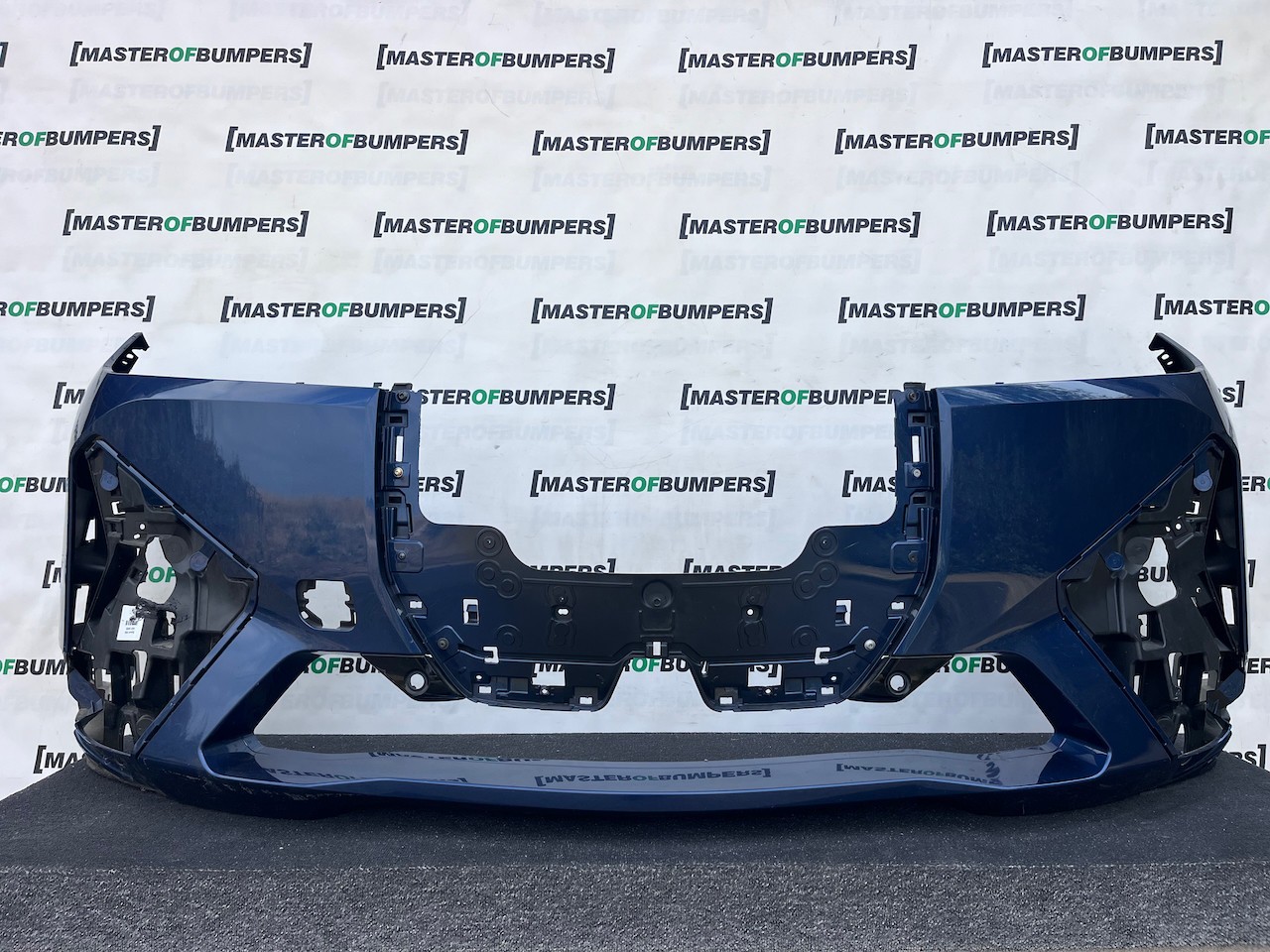 BMW Ix Ix M Sport Electric Suv 2021-2024 Front Bumper 6 Pdc Genuine [B400]