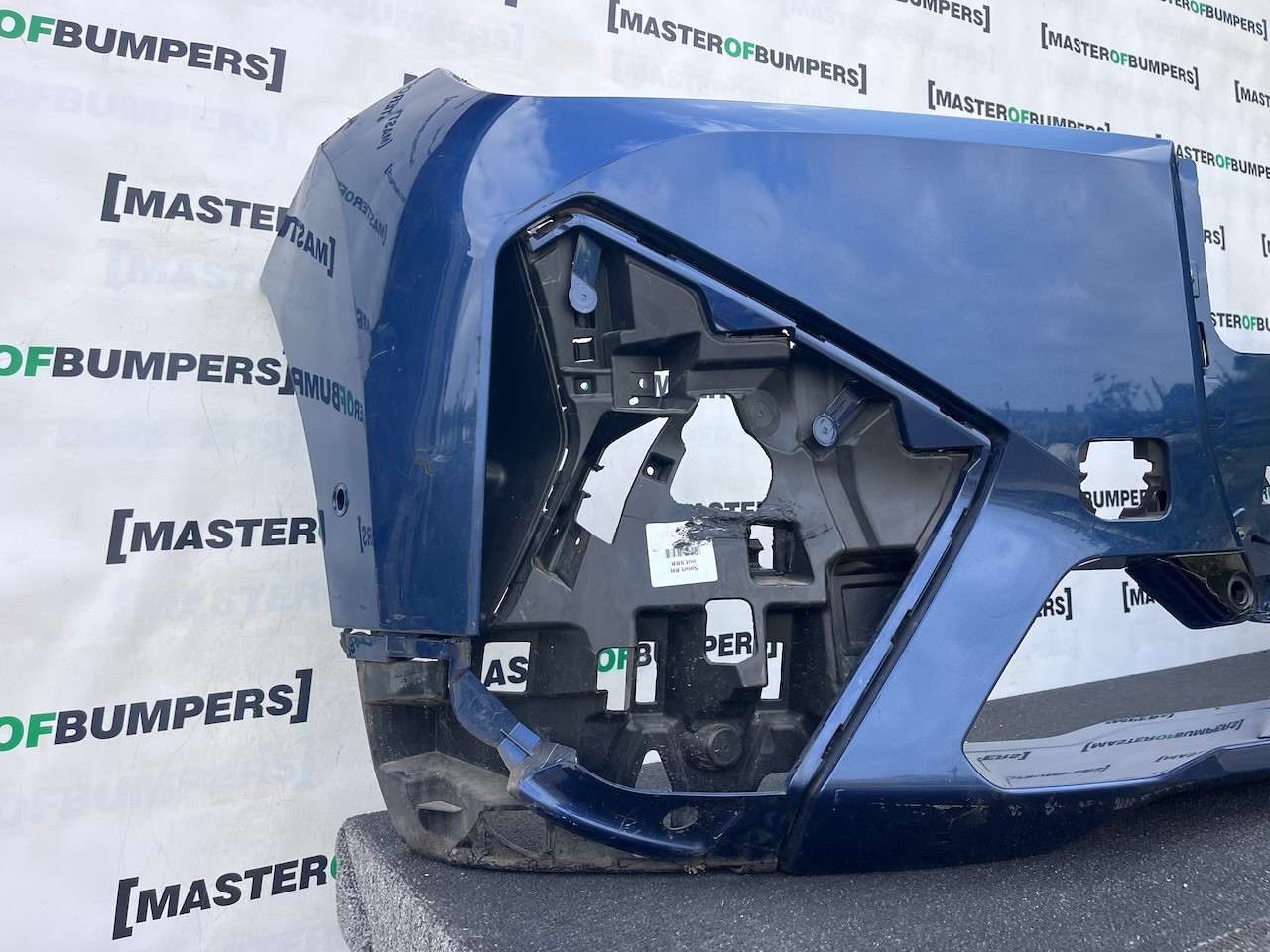 BMW Ix Ix M Sport Electric Suv 2021-2024 Front Bumper 6 Pdc Genuine [B400]