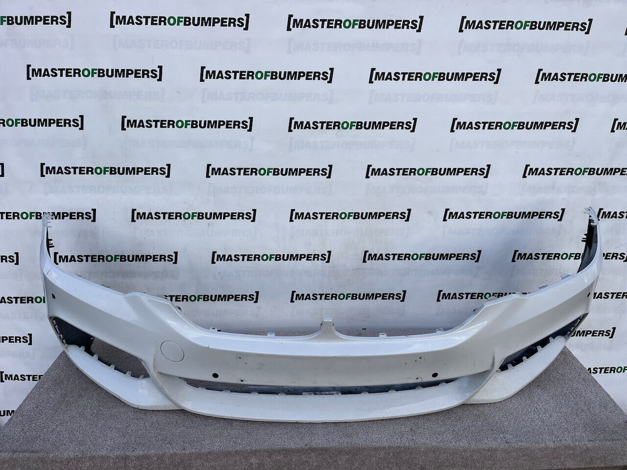 BMW 5 Series M Sport G30 G31 2017-2020 Front Bumper 6 Pdc No Jets Genuine [B148]