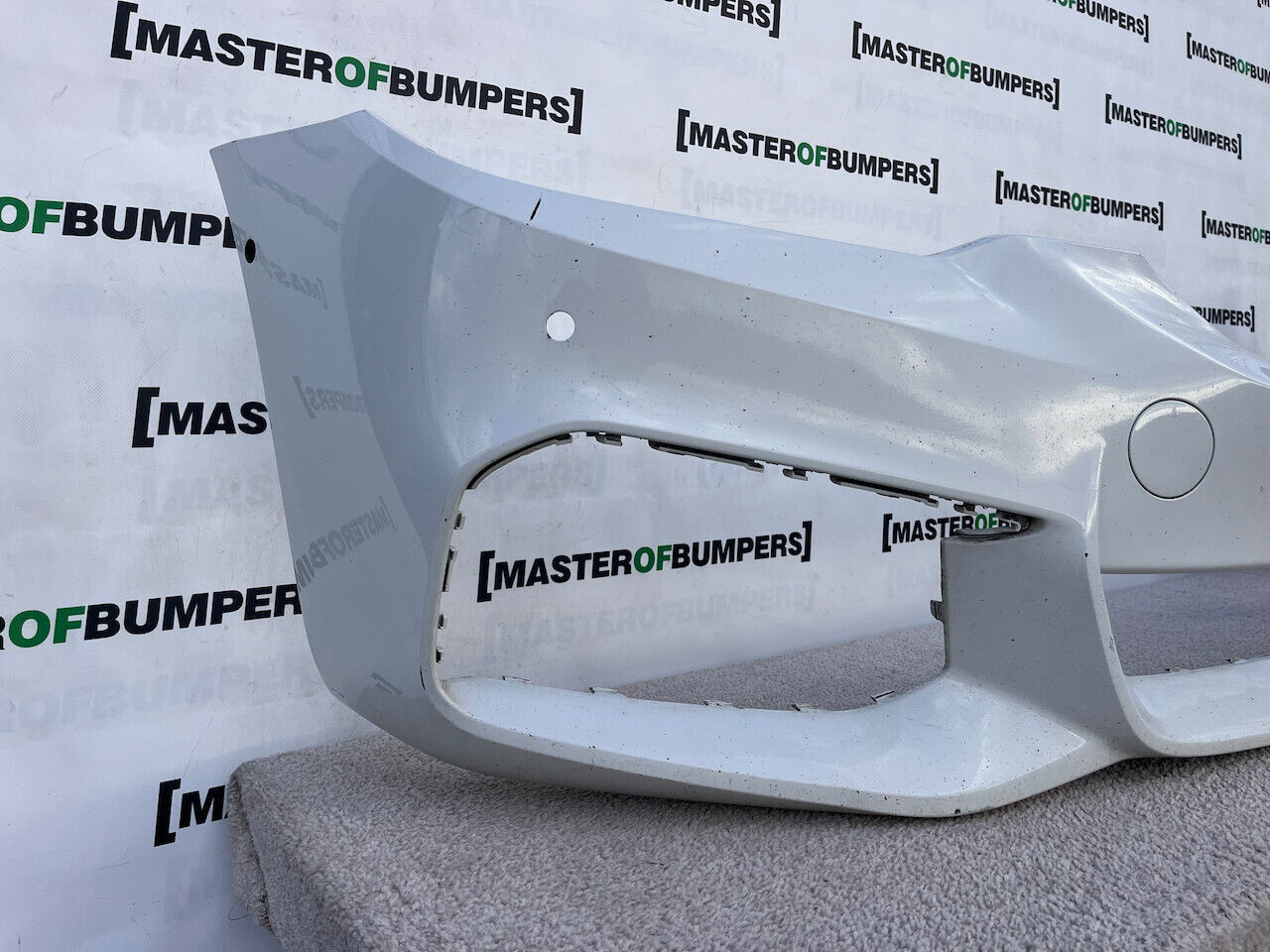 BMW 5 Series M Sport G30 G31 2017-2020 Front Bumper 6 Pdc No Jets Genuine [B148]