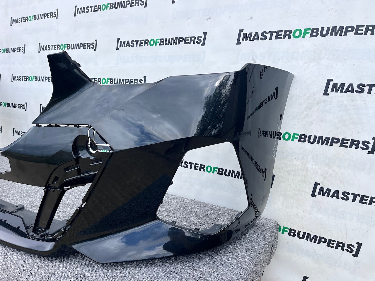 BMW 5 Series M Sport G60 G61 2023-on Front Bumper 6 Pdc Genuine [B228]