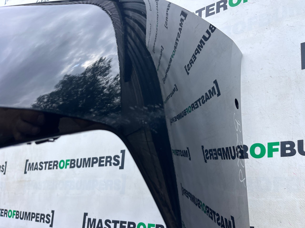 BMW 5 Series M Sport G60 G61 2023-on Front Bumper 6 Pdc Genuine [B228]