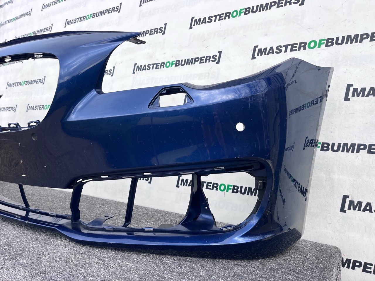 BMW 5 Se Luxury F10 F11 Lci 2013-2016 Front Bumper 4 Pdc + Jets Genuine [B277]