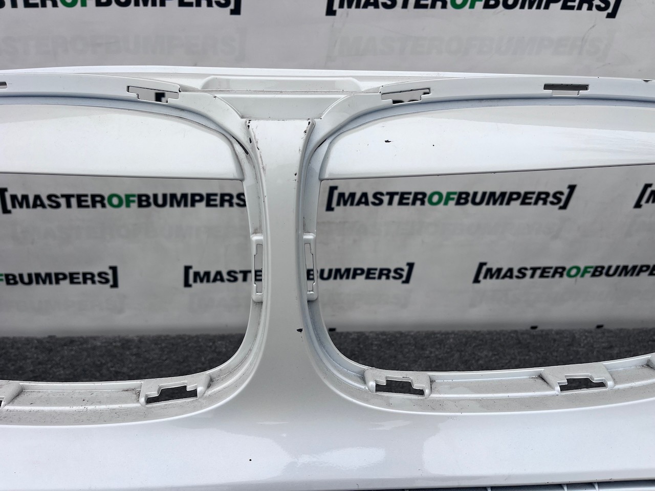 BMW X1 Sport Line Se X Drive F48 2016-2018 Front Bumper Genuine [B322]