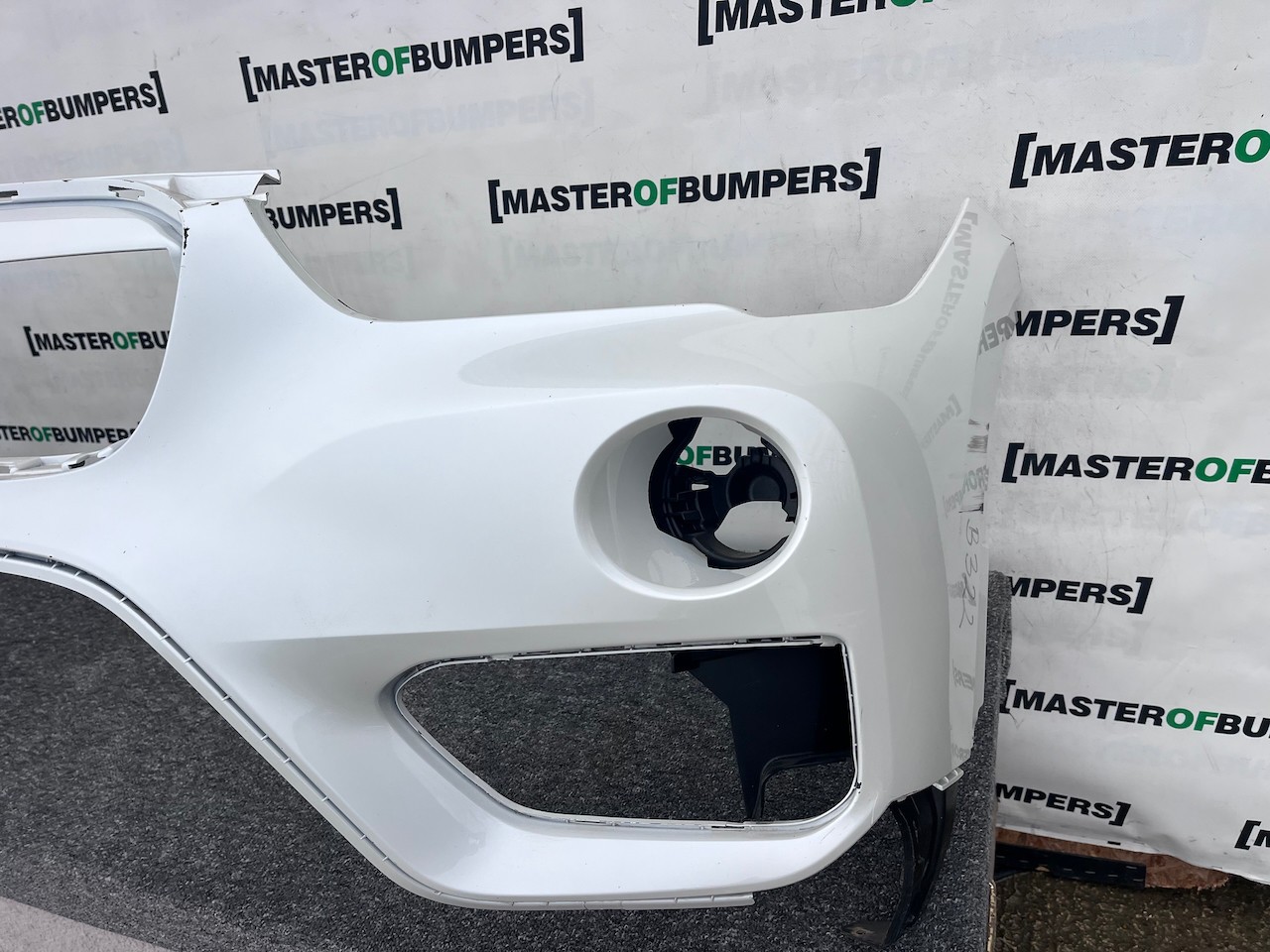 BMW X1 Sport Line Se X Drive F48 2016-2018 Front Bumper Genuine [B322]