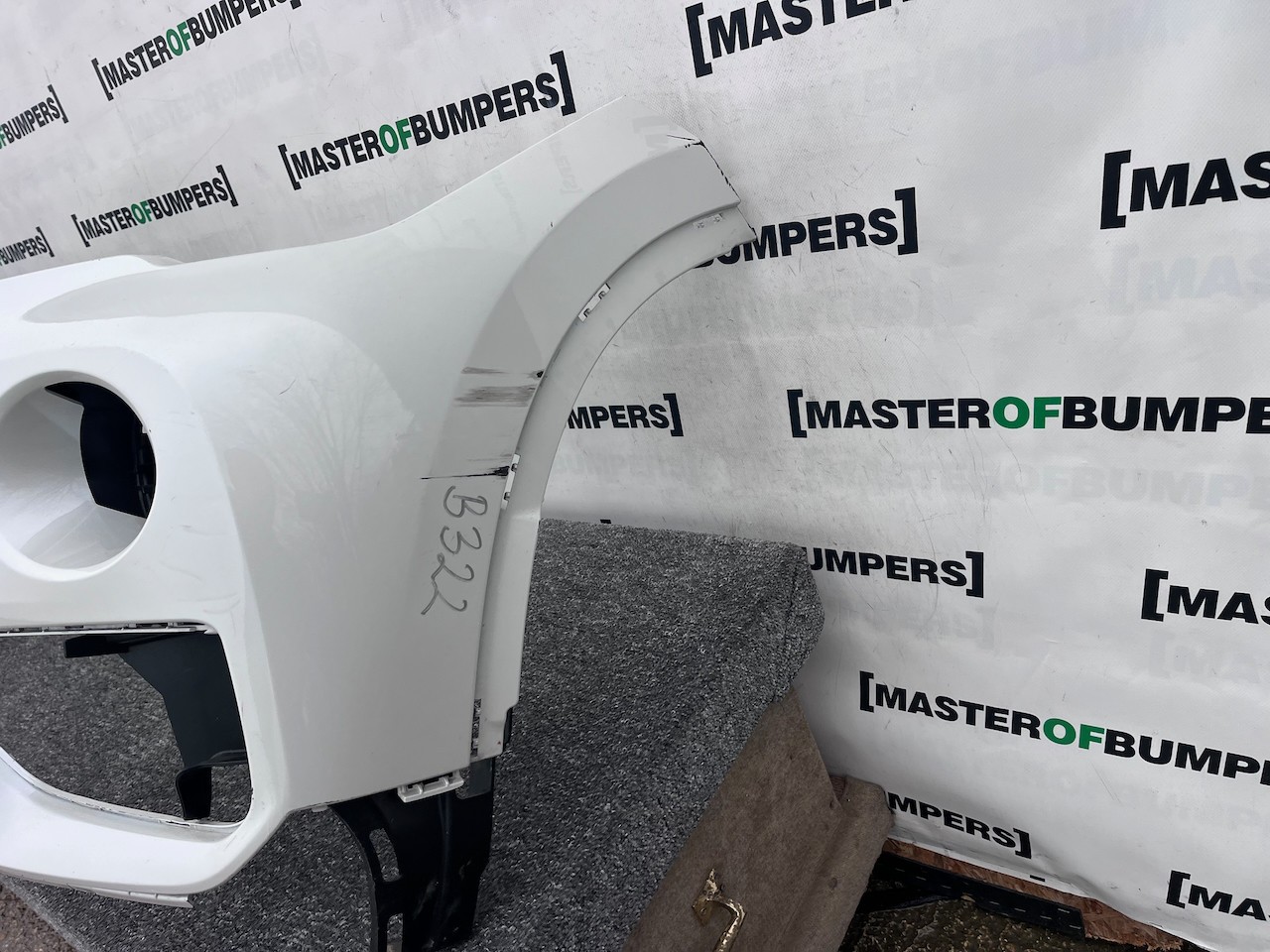 BMW X1 Sport Line Se X Drive F48 2016-2018 Front Bumper Genuine [B322]