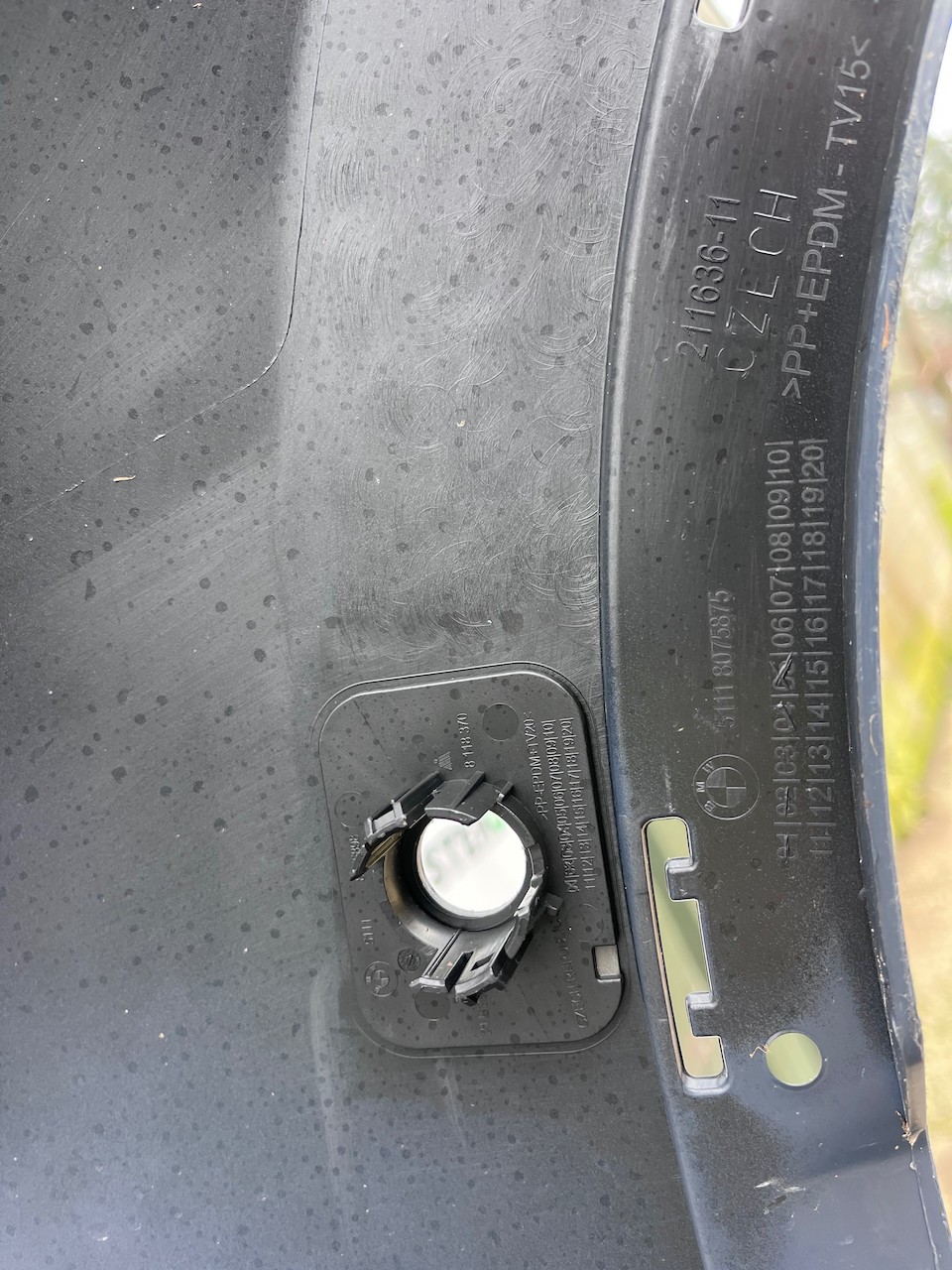 BMW X1 M Sport F48 Lci Suv 2019-2022 Front Bumper Primer 6 Pdc Genuine [B313]